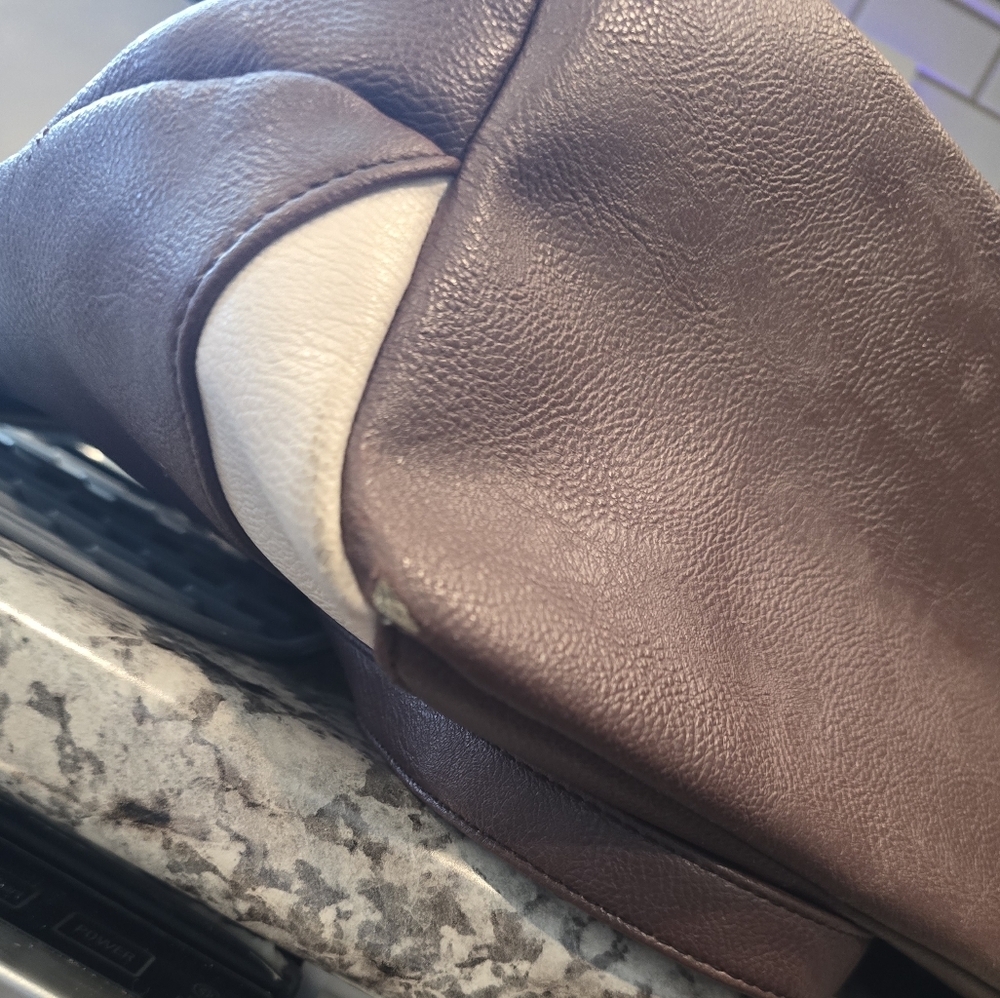 Nine West | Tote Purse - Picture 6 of 7